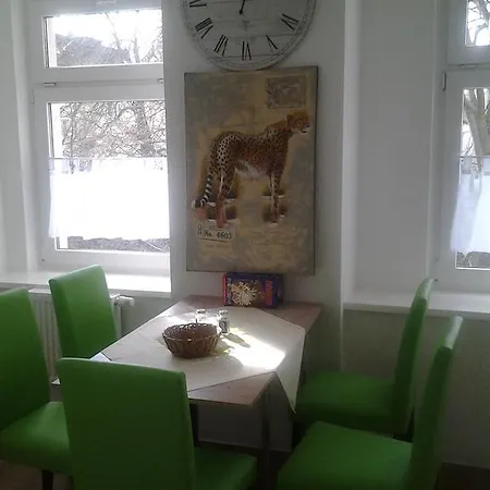 Gaestezimmer In Lindenau *