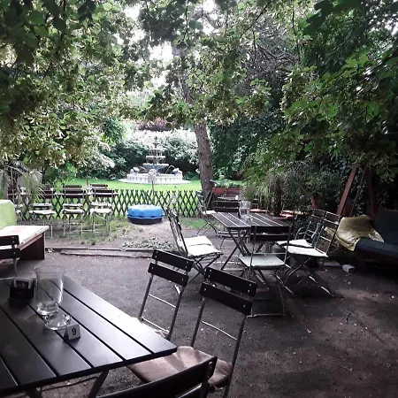 Gæstehus Gaestezimmer In Lindenau *